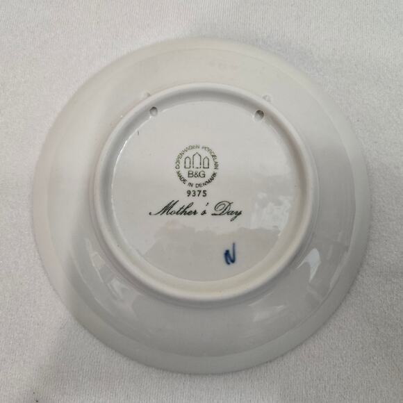 B&G 1975 Denmark Mother's Day Plate 9375 Deer & Fawn Mors Dag Vintage w/Box - Picture 3 of 10